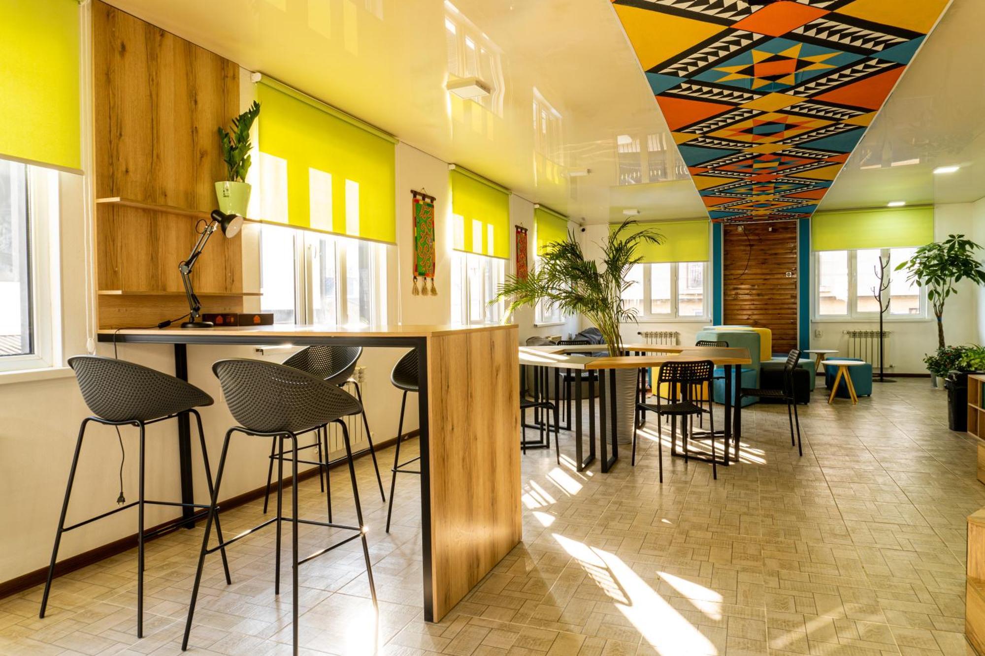 People Hostel & Coworking Biškek Exteriér fotografie